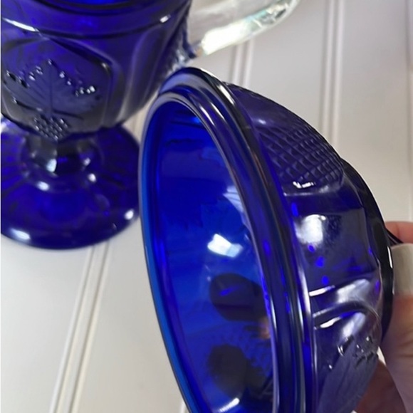 Vintage Metropolitan Museum of Art (MMA) Sugar and Creamer Bowl Grape Cluster - Picture 3 of 11